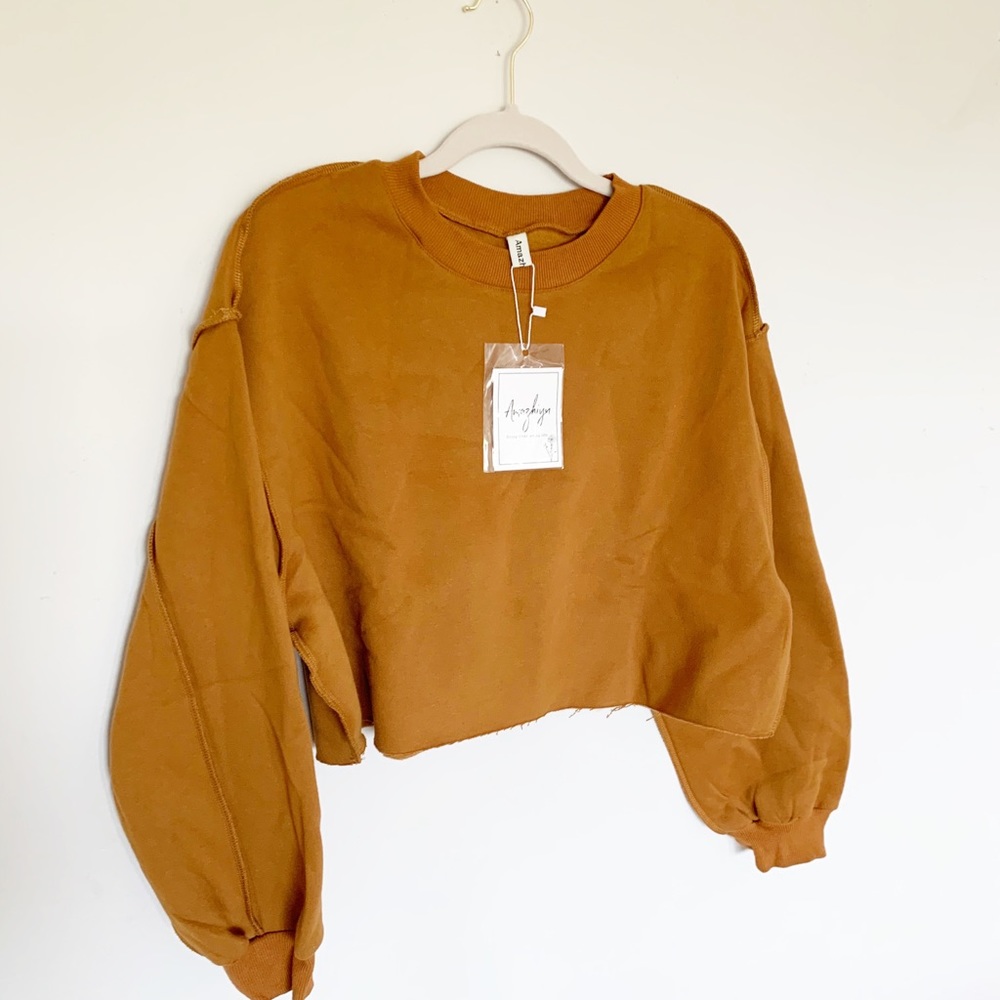 Cropped sweatshirt